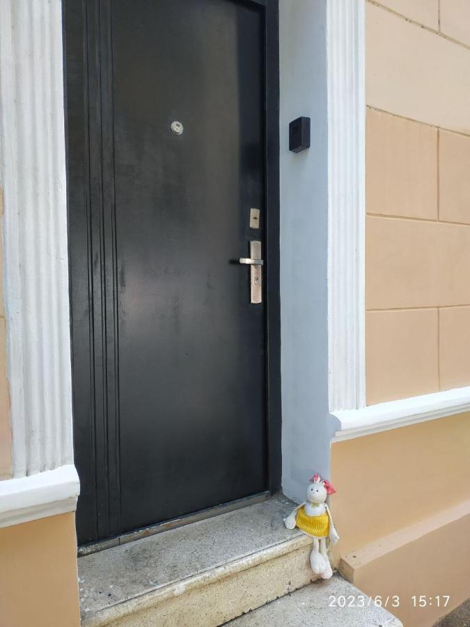 Aleksa Apartment تبليسي المظهر الخارجي الصورة